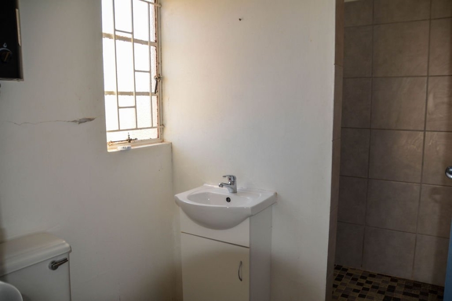3 Bedroom Property for Sale in Vredendal Rural Western Cape